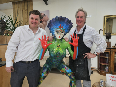 Mel Stride (MP for Central Devon) and Andrew Sinclair (owner and tutor) at The Sculpture School. 
