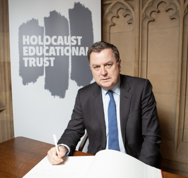 Mel Stride marks Holocaust Memorial Day